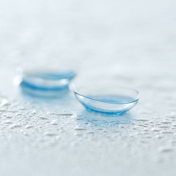bad habits of contact lens wearers