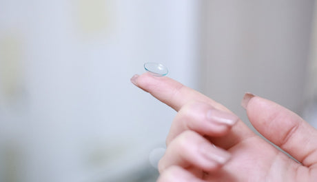 rules to follow when wearing contact lenses