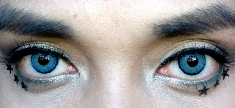 blue lenses on brown eyes